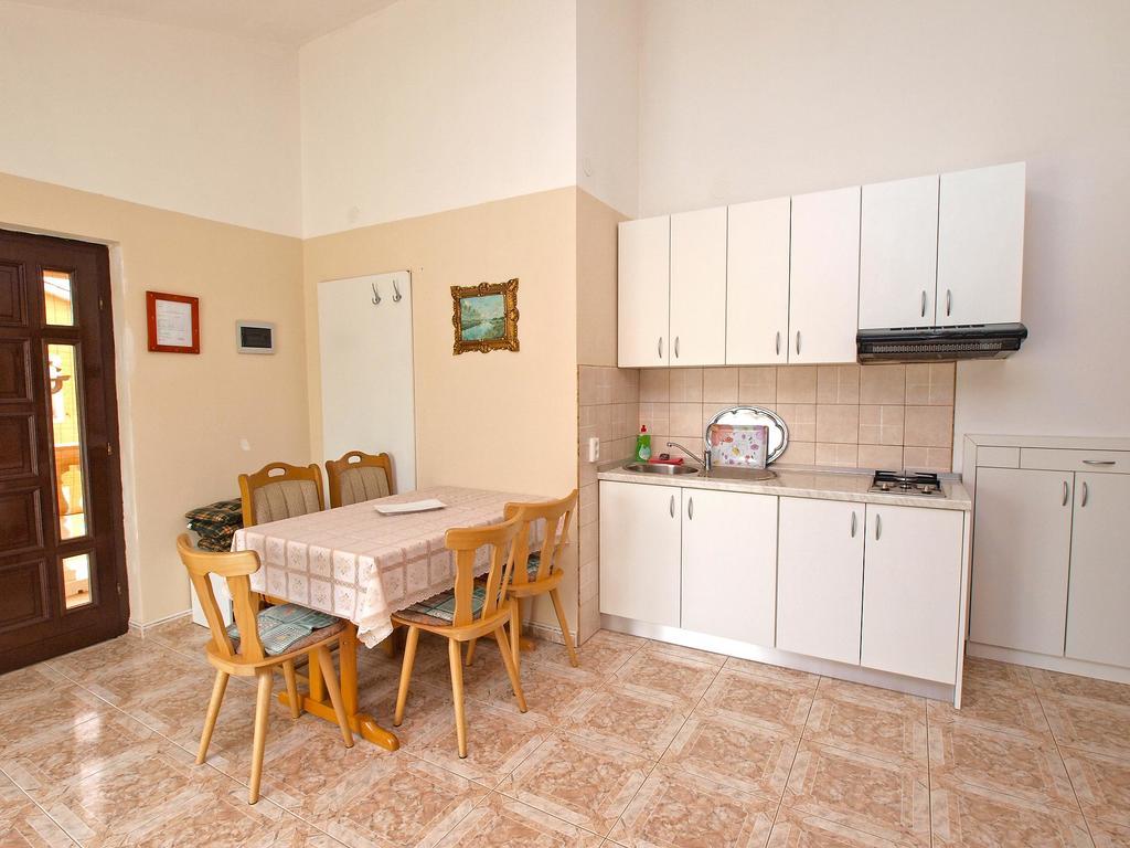 Apartments Durda 1390 Штинян Екстер'єр фото