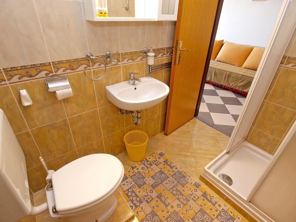 Apartments Durda 1390 Штинян Екстер'єр фото