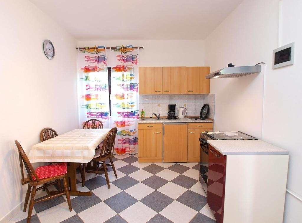 Apartments Durda 1390 Штинян Екстер'єр фото
