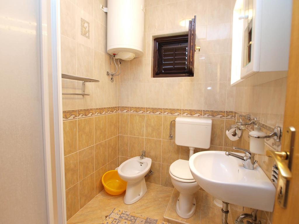 Apartments Durda 1390 Штинян Екстер'єр фото